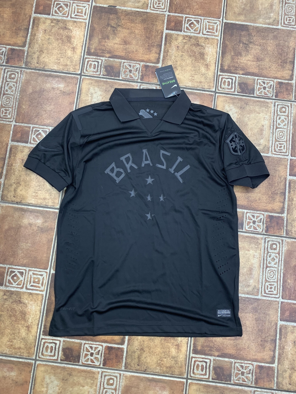 Nike Brazil 2013 Blacked Out Jersey Size M